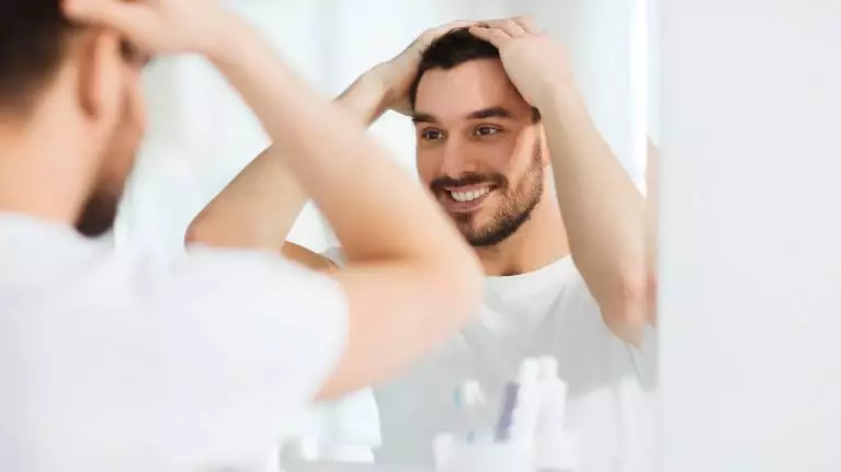 La technique du miroir utilisée en psychologie et en développement personnel
