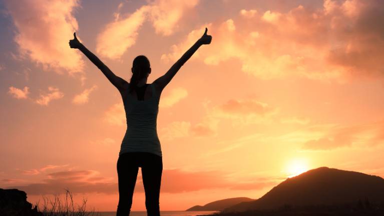 Méditation sur l'Affirmation Louise Hay la plus Puissante : Tout Est Bien Dans Le Monde Qui Est Le Mien
